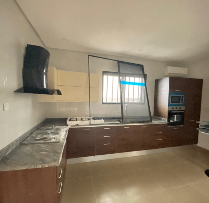 5 Bedroom duplex for sale in Victoria Island Lagos 1 - KAAN Properties Limited