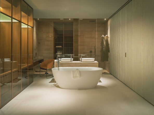 Portofino - Queens Suite Dubai