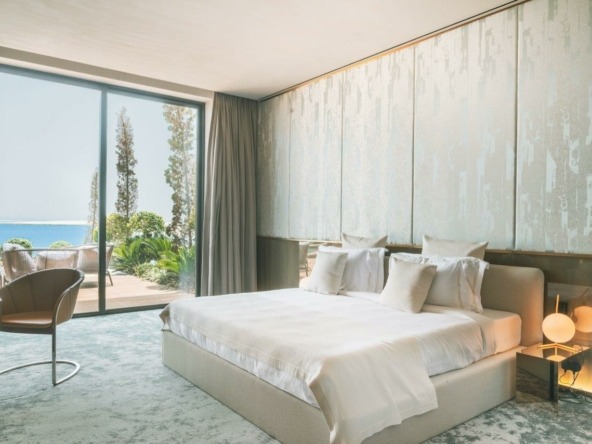 Portofino - Queens Suite Dubai