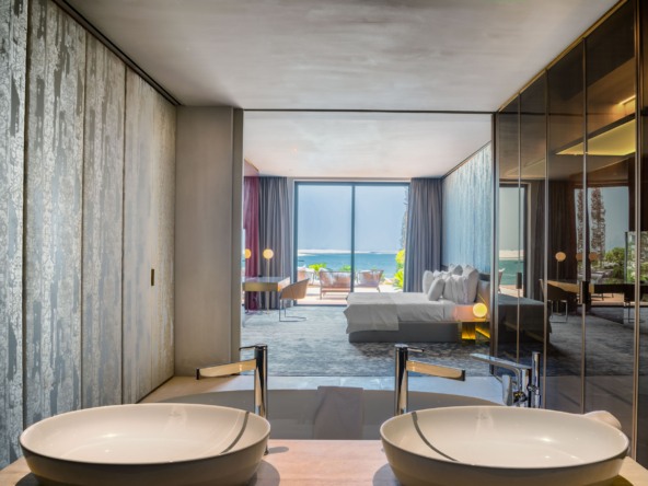 Portofino - Queens Suite Dubai
