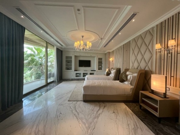 The World Island - Beachfront Properties